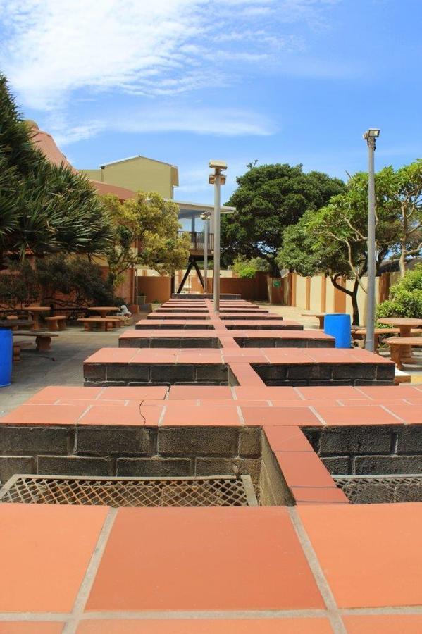 Sea Wave Holidays - Stella Maris Amanzimtoti Zewnętrze zdjęcie