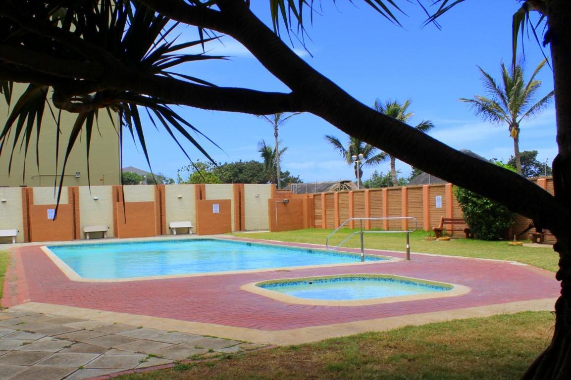 Sea Wave Holidays - Stella Maris Amanzimtoti Zewnętrze zdjęcie
